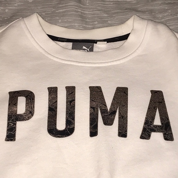 Puma crewneck w/ pockets - Picture 2 of 3